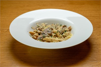 Трюфельная паста с грибами и курицей 2333